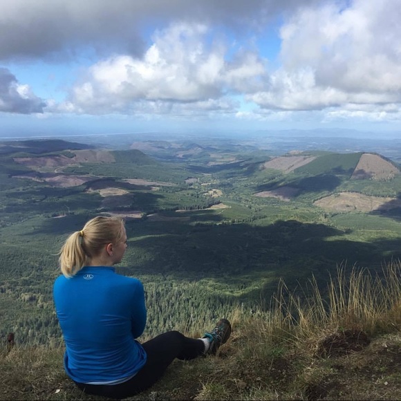 Meet your Posher, Amee - Picture 1 of 1